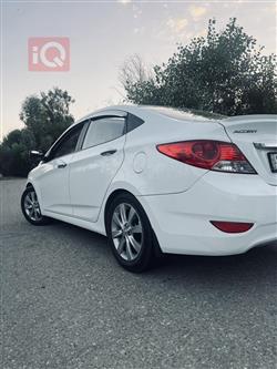 هیوندای ئەکسنت